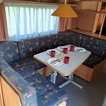 Karavan U Prehrady Luxe tent Prostějov